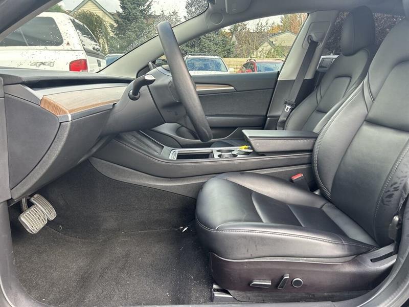 tesla Model 3 2022 - 25