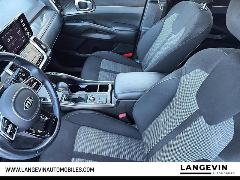 kia Sorento 2021 - 16