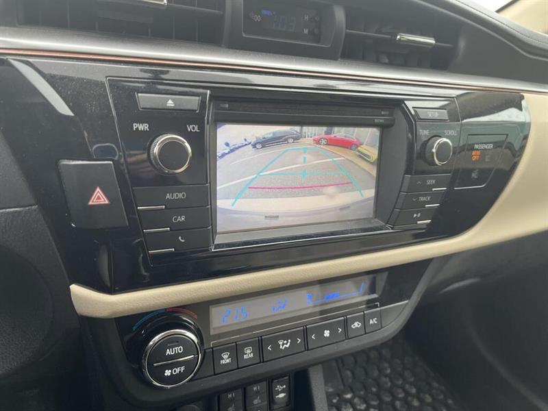 toyota Corolla 2015 - 10