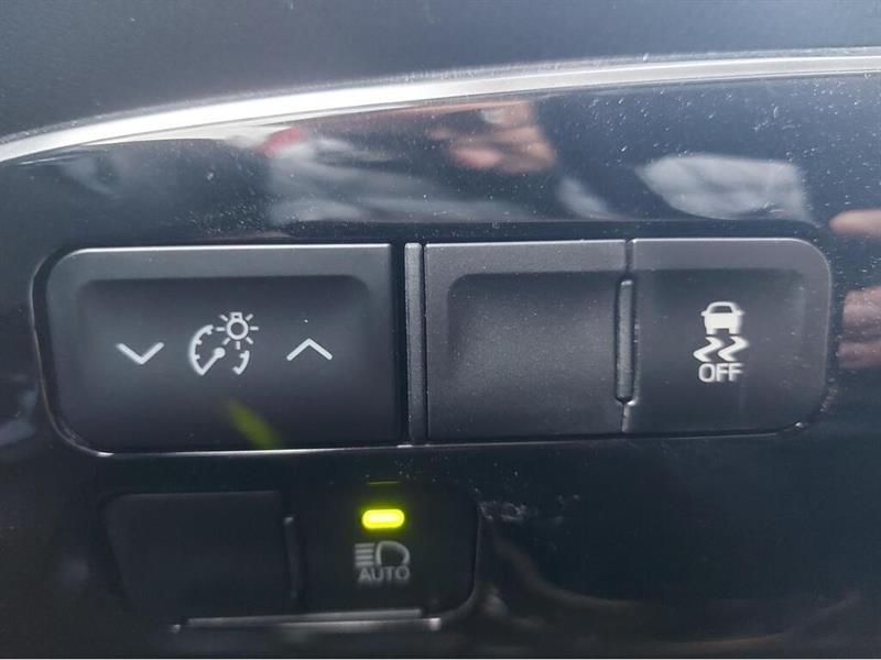 toyota Prius Prime 2021 - 17