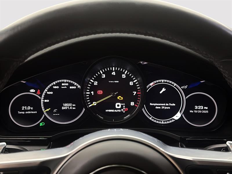 porsche Cayenne 2023 - 19