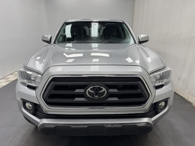 toyota Tacoma 2022 - 16
