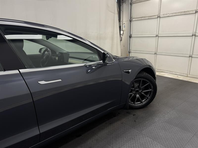 tesla Model 3 2018 - 13