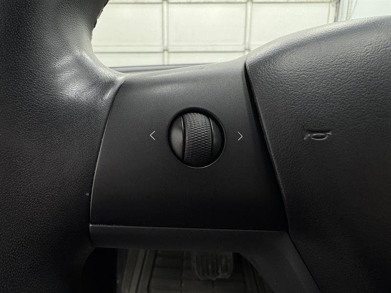 tesla Model 3 2018 - 19