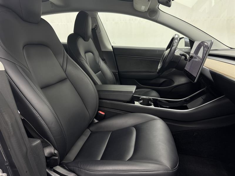 tesla Model 3 2018 - 31