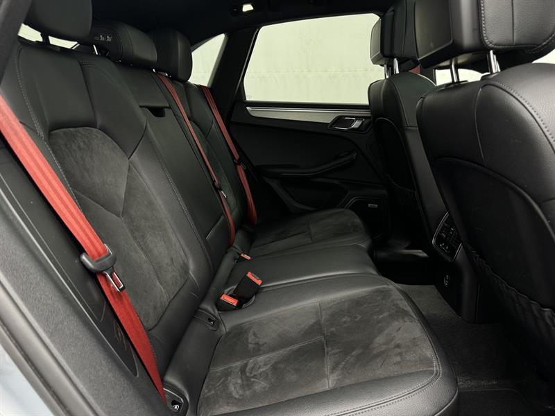 porsche Macan 2021 - 30