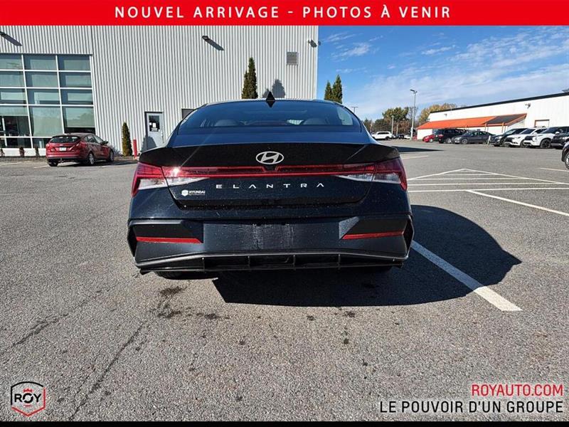 hyundai Elantra 2024 - 2