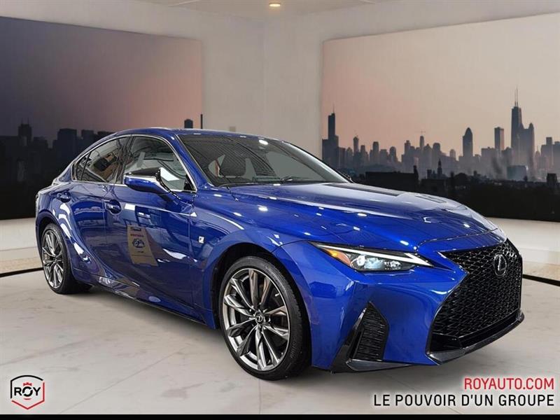 lexus IS 300 2022 - 3