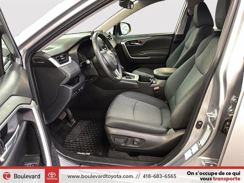 toyota RAV4 2022 - 9