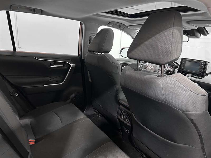 toyota RAV4 2019 - 26