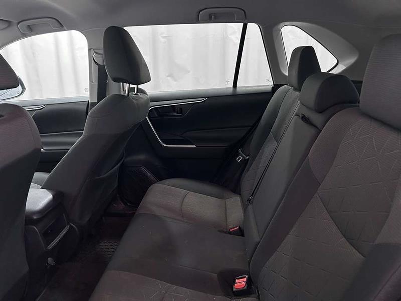 toyota RAV4 2020 - 25