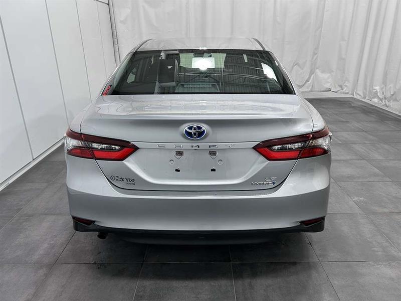 toyota Camry 2021 - 6