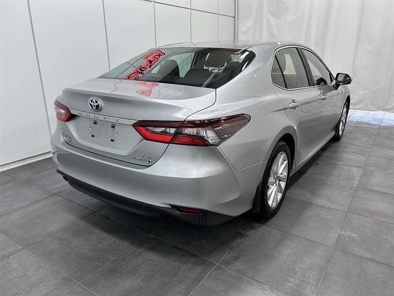 toyota Camry 2021 - 9