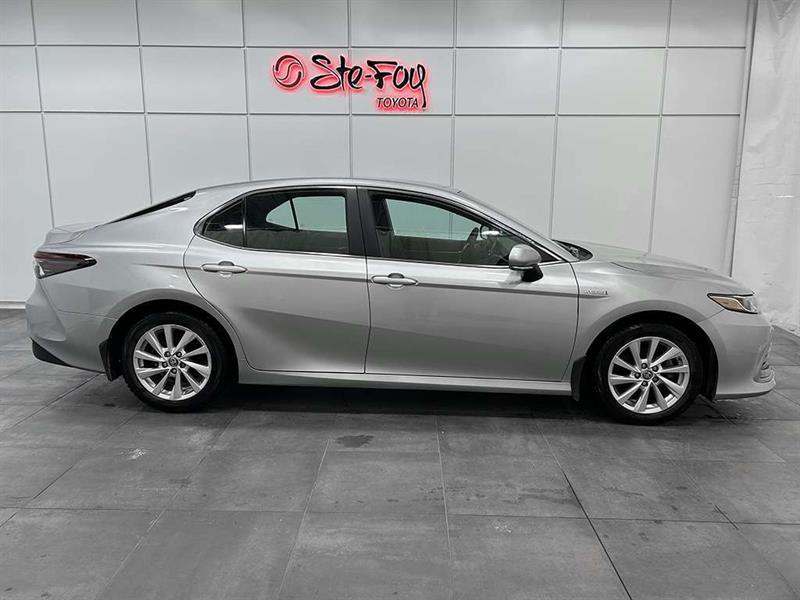 toyota Camry 2021 - 10