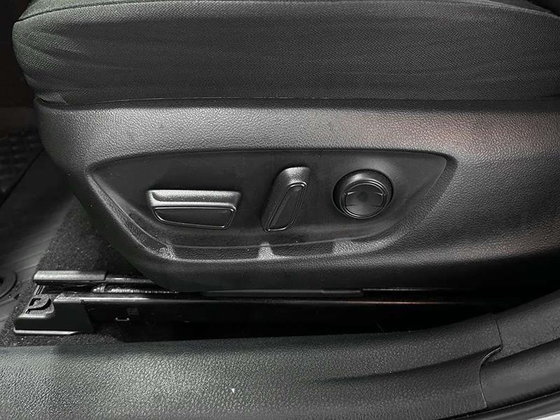 toyota Camry 2021 - 14