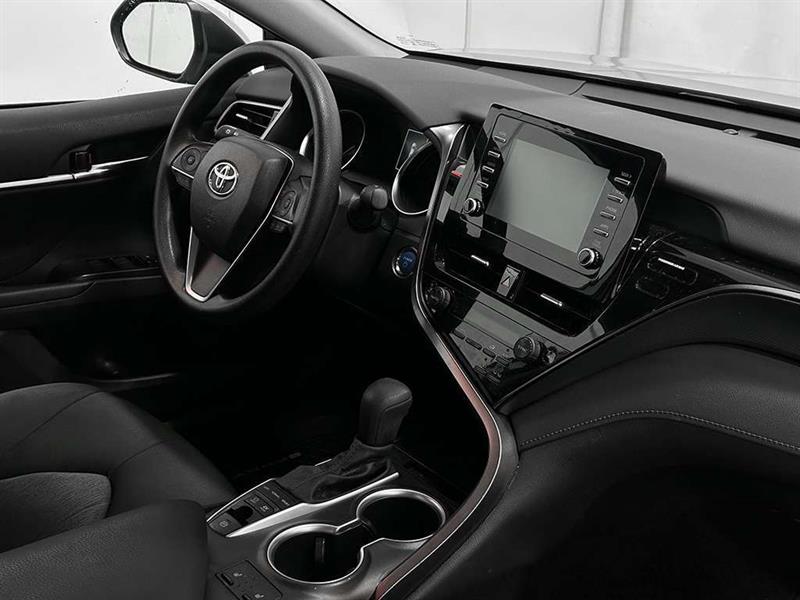 toyota Camry 2021 - 29