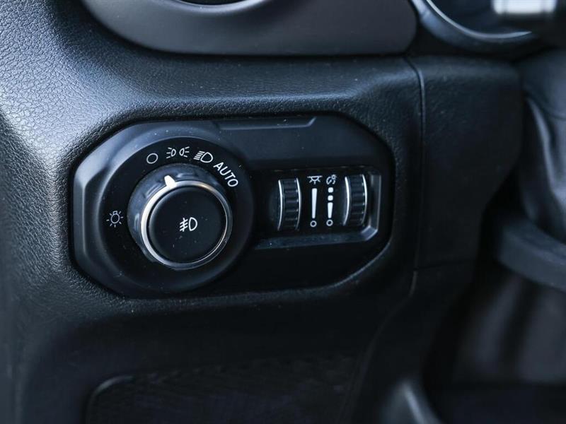 jeep Wrangler 2020 - 23