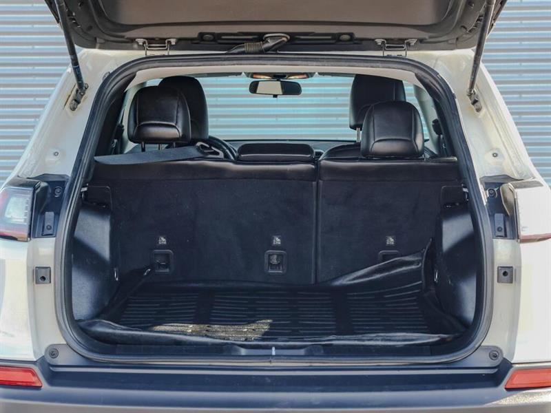 jeep Cherokee 2019 - 9