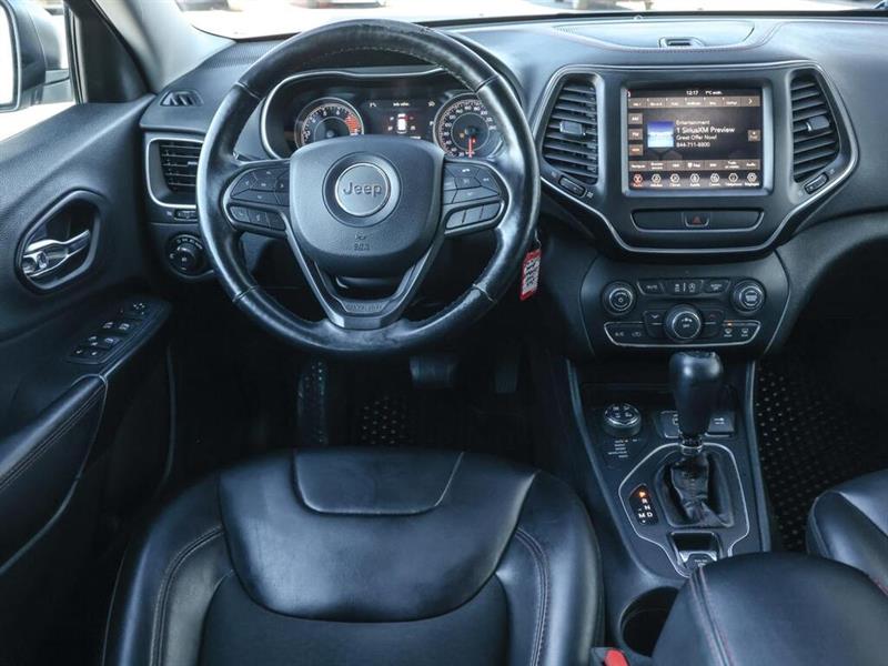 jeep Cherokee 2019 - 11