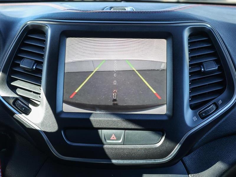 jeep Cherokee 2019 - 13