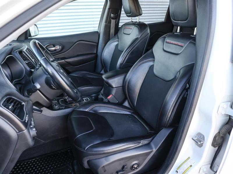 jeep Cherokee 2019 - 22