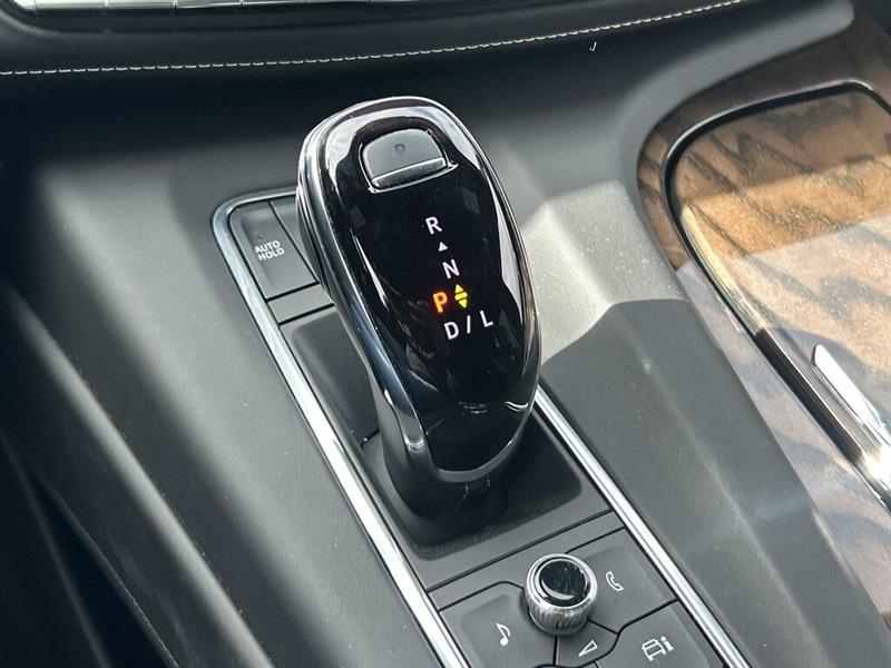 cadillac Escalade 2023 - 28