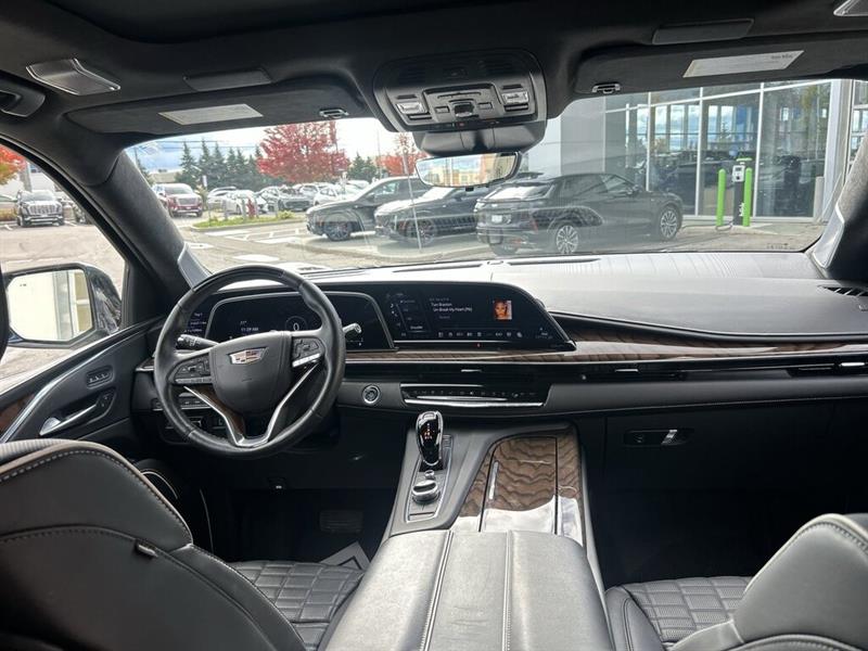 cadillac Escalade 2023 - 29