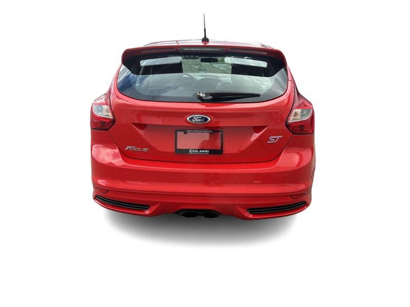 ford Focus 2013 - 12