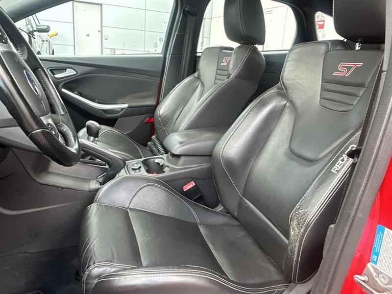 ford Focus 2013 - 19