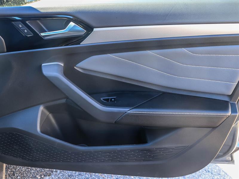 volkswagen Jetta 2025 - 24