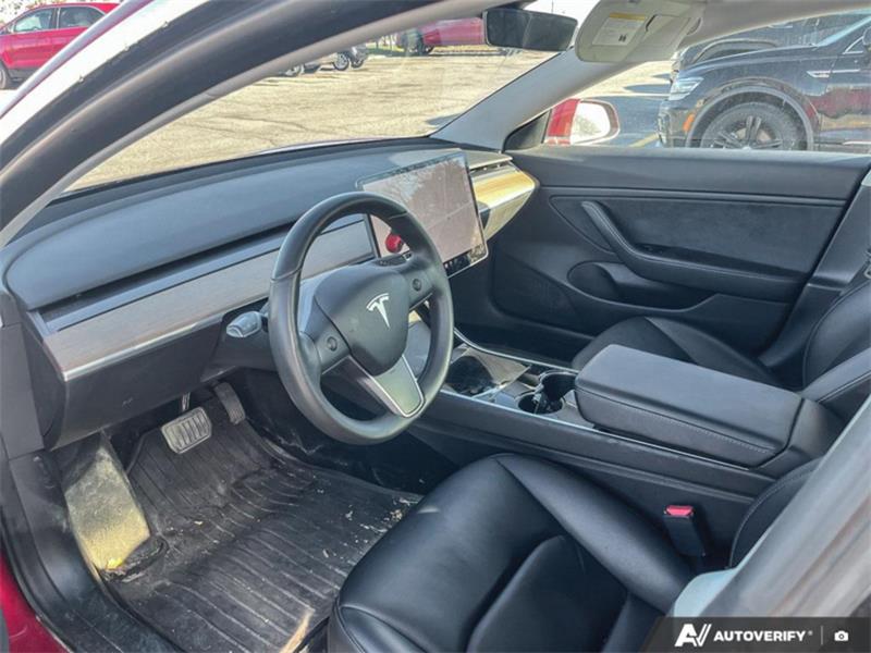 tesla Model 3 2020 - 10