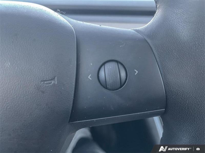 tesla Model 3 2020 - 13