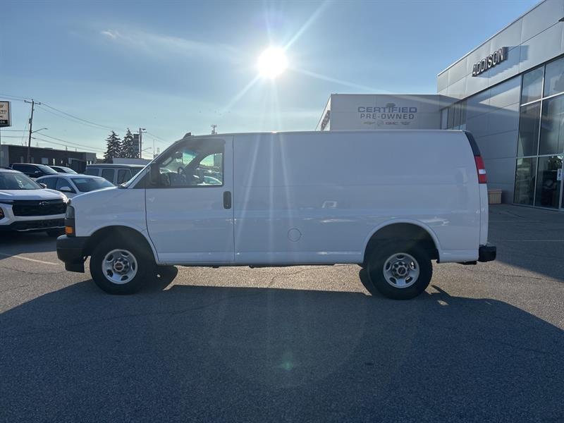 gmc Fourgonnette Savana utilitaire 2021 - 2