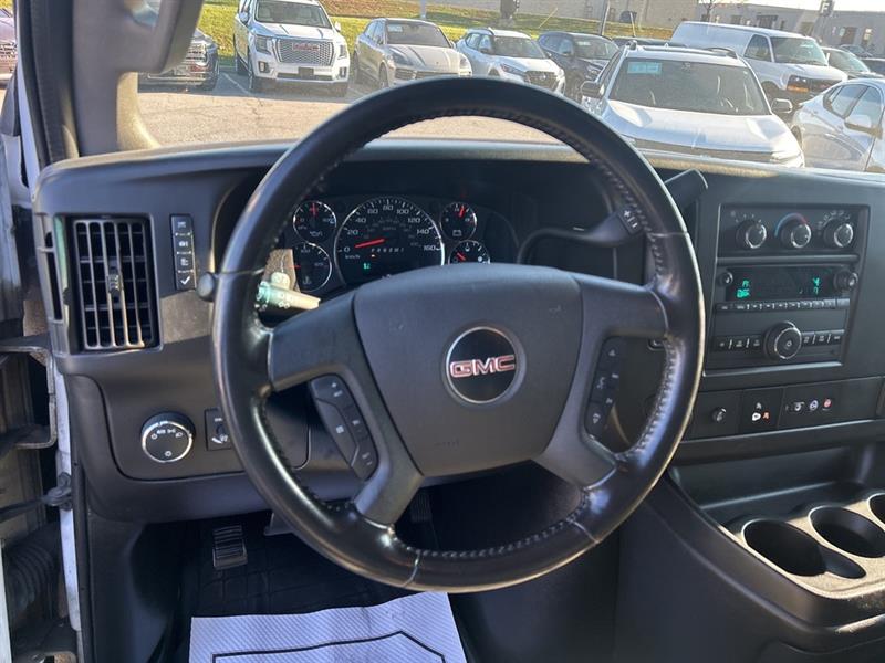 gmc Fourgonnette Savana utilitaire 2021 - 12