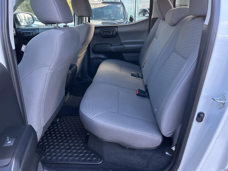 toyota Tacoma 2021 - 12