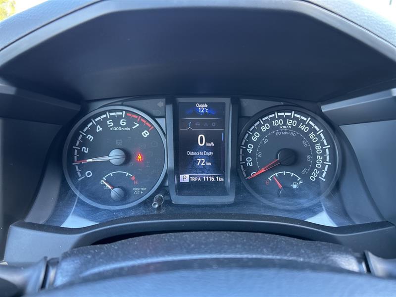 toyota Tacoma 2021 - 18