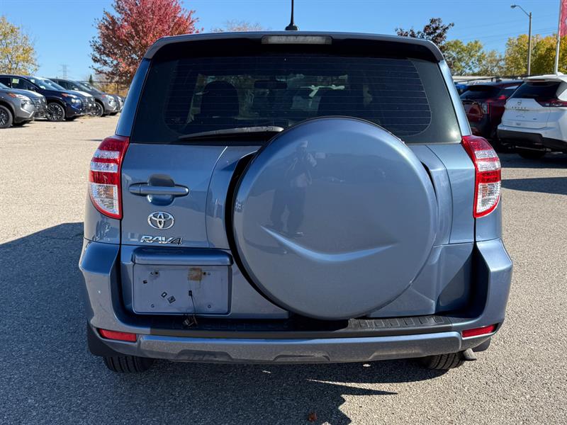 toyota RAV4 2011 - 6