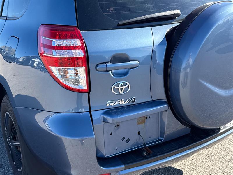 toyota RAV4 2011 - 11