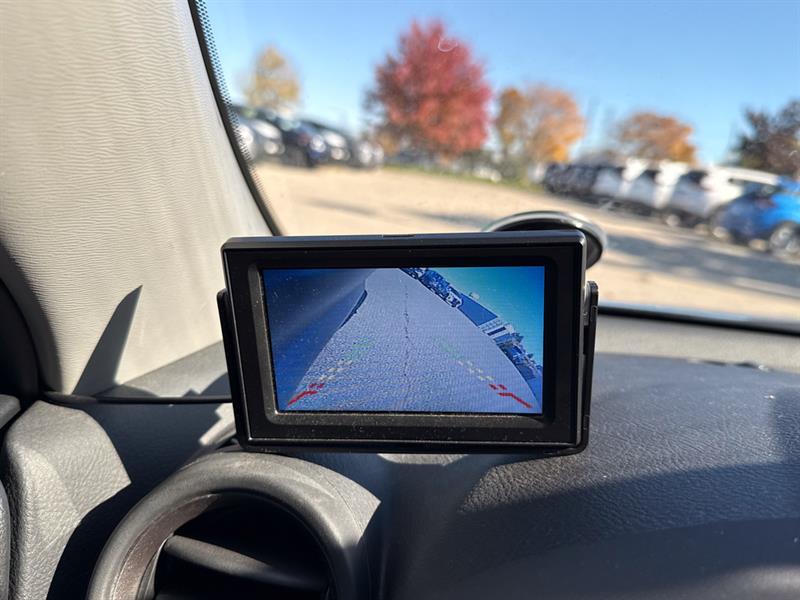 toyota RAV4 2011 - 18