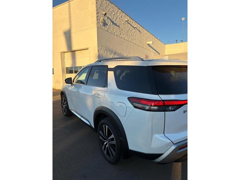 nissan Pathfinder 2025 - 9