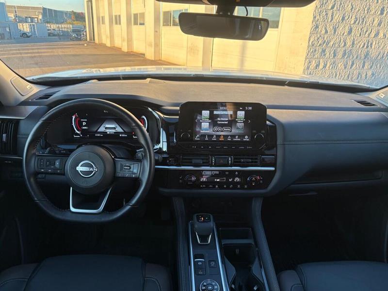 nissan Pathfinder 2025 - 10