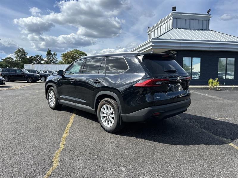 toyota Grand Highlander 2024 - 10