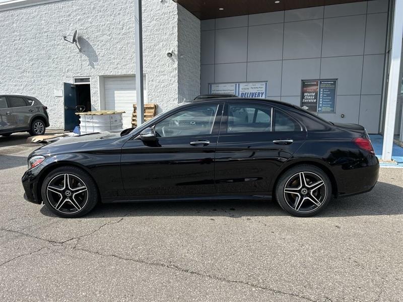 mercedes-benz C300 2021 - 8