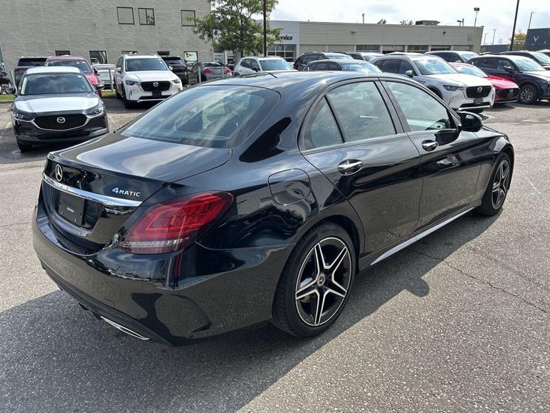 mercedes-benz C300 2021 - 14