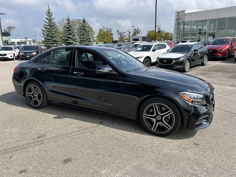 mercedes-benz C300 2021 - 17