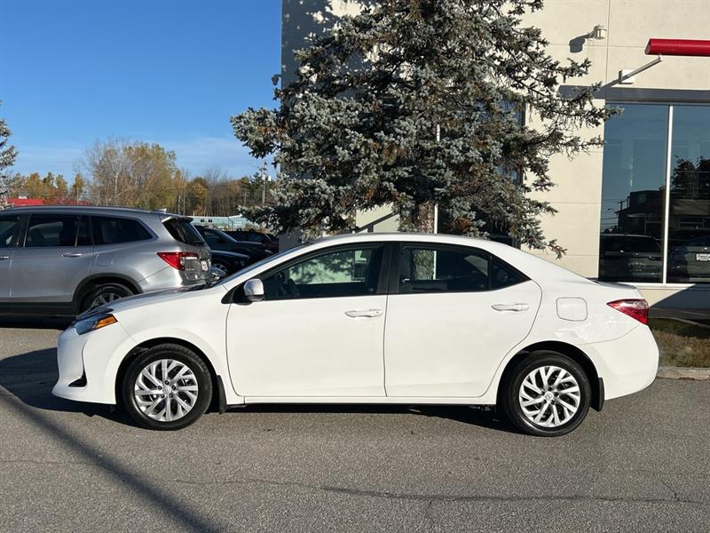 toyota Corolla 2017 - 3