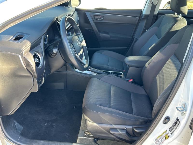 toyota Corolla 2017 - 12