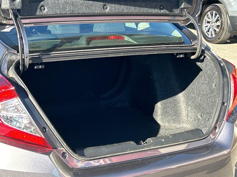 honda Civic Sedan 2021 - 18