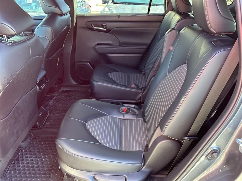 toyota Highlander 2023 - 15