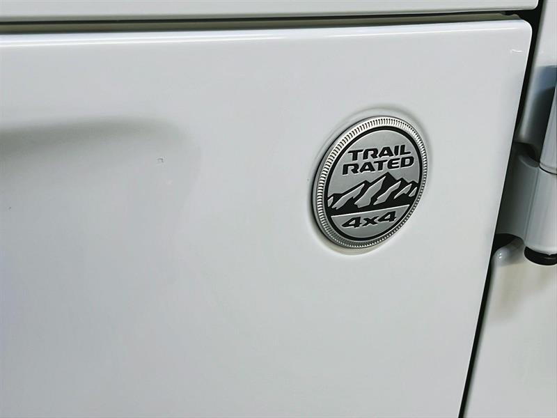 jeep Wrangler 2024 - 26